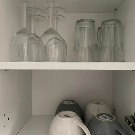 Cosy New With Netflix Apartment