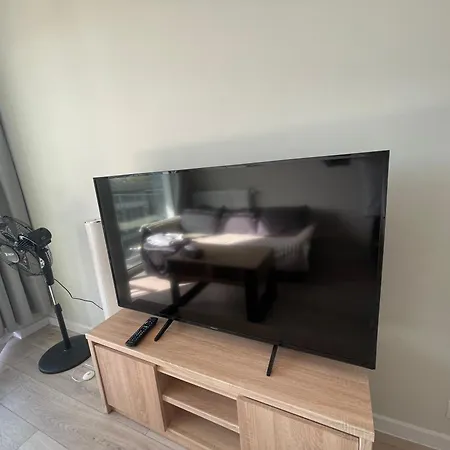 Apartment Cosy New With Netflix